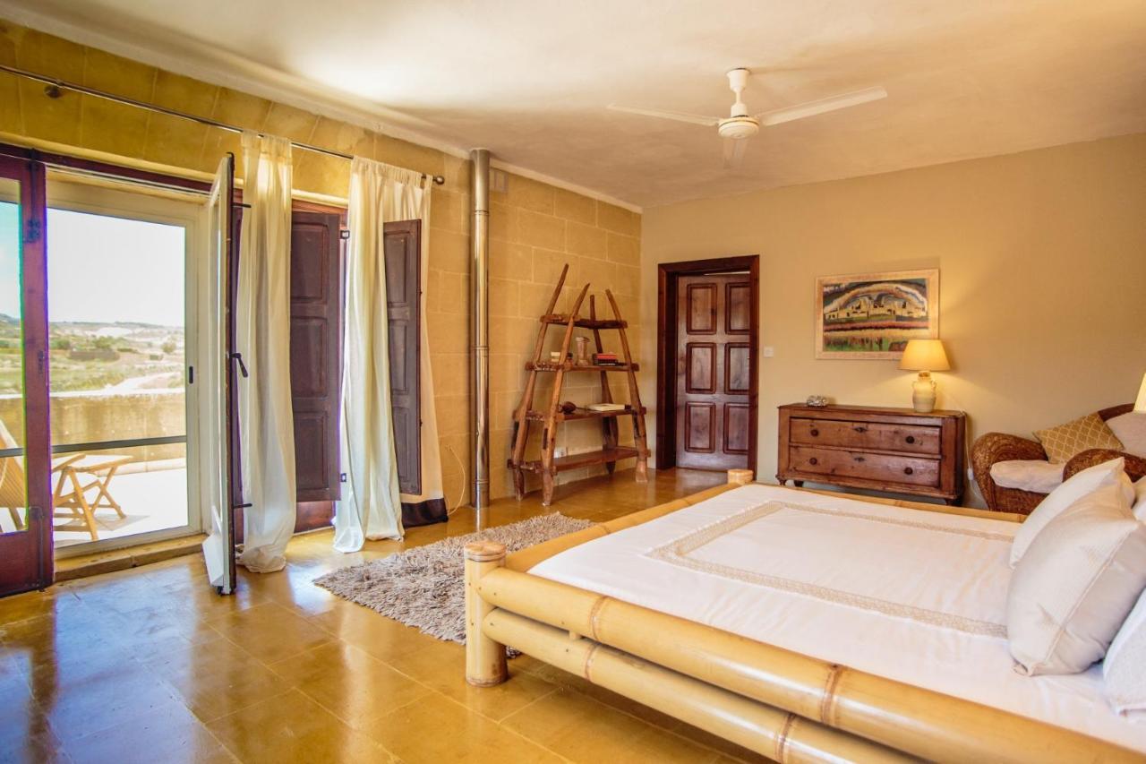 Bed and Breakfast Crosslanes Bb Kerċem Exterior foto